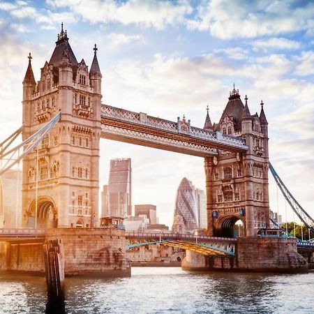 Luxury 2 Bedroom 2 Bathroom Apartment -Borough Market/ London Bridge Екстериор снимка
